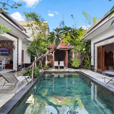 Boutique Villa Grace Sanur Δωμάτιο φωτογραφία
